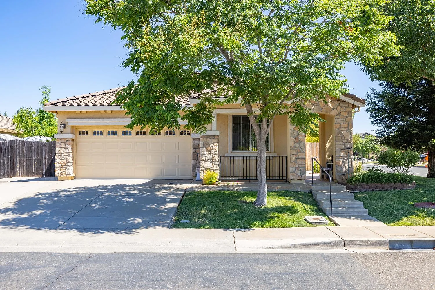 12241 Conservancy Way photo 1