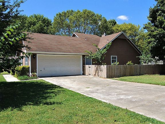 View from Bluebird Dr.