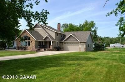 1st image of 128 N Lakeshore Dr