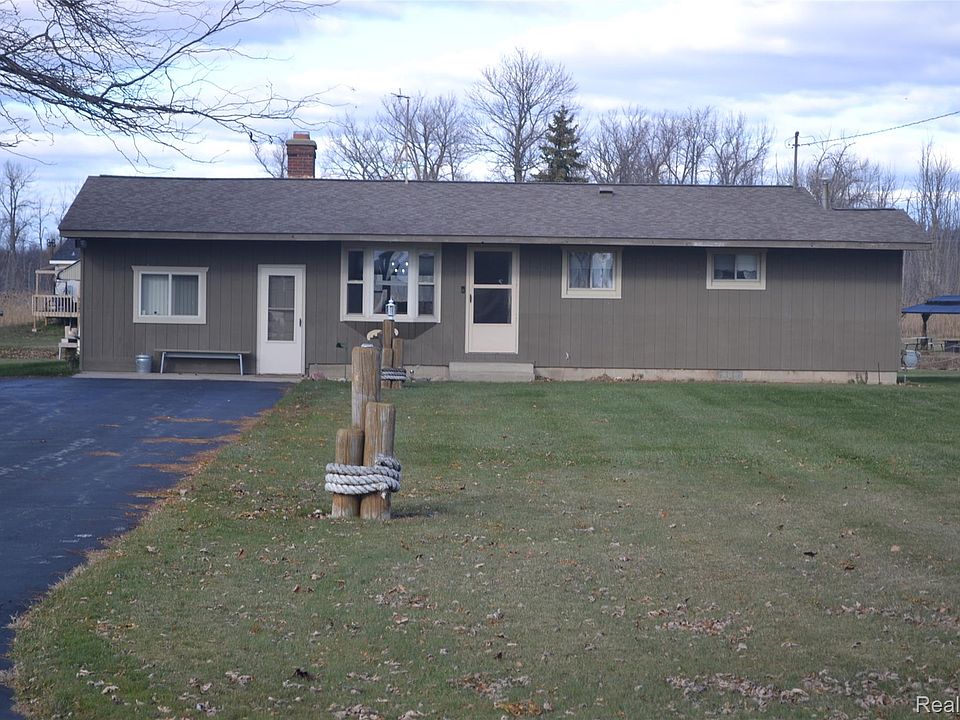 1st image of 2347 E Bay Ridge Dr