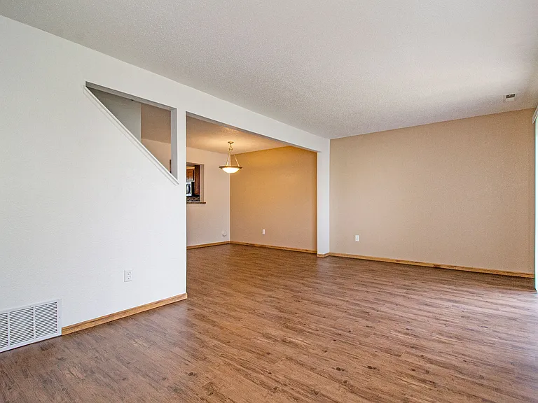 Savannah Trace Townhomes — Photo 8
