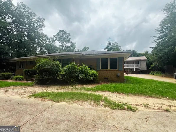 2445 Irwinton Rd, Milledgeville, GA 31061