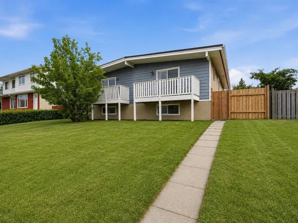 5626 N Pensacola Cres SE, Calgary, AB T2A 2G6