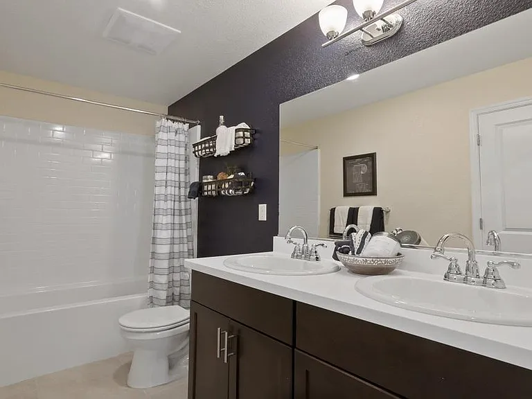 363 Sullivan Dr — Photo 15