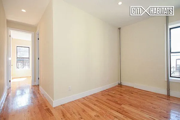 Rented by Citi Habitats | media 40