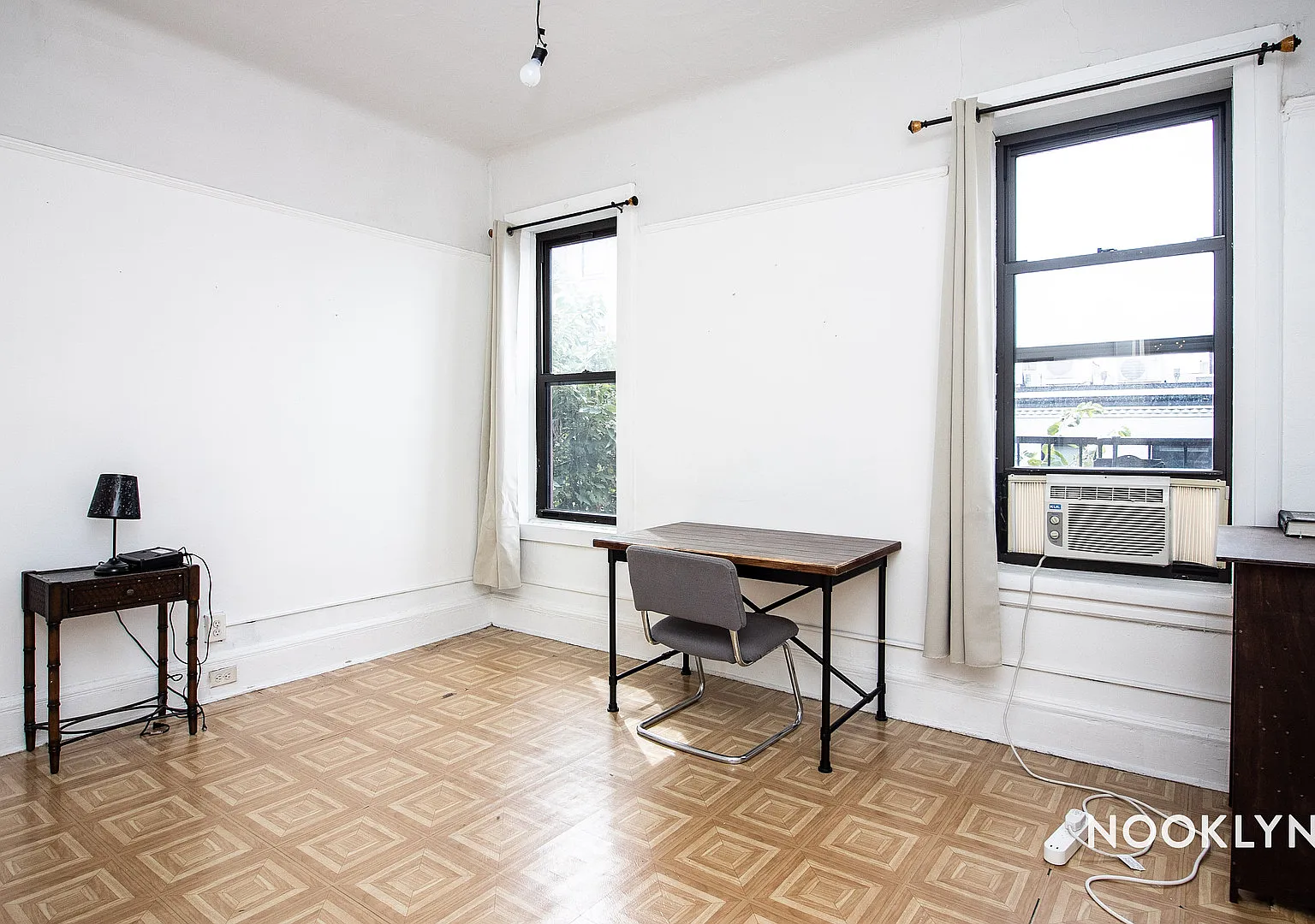 601 Lincoln Place — Photo 2