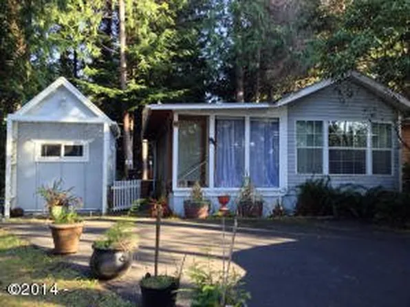 3700 N Highway 101 Unit 40, Depoe Bay, OR 97341