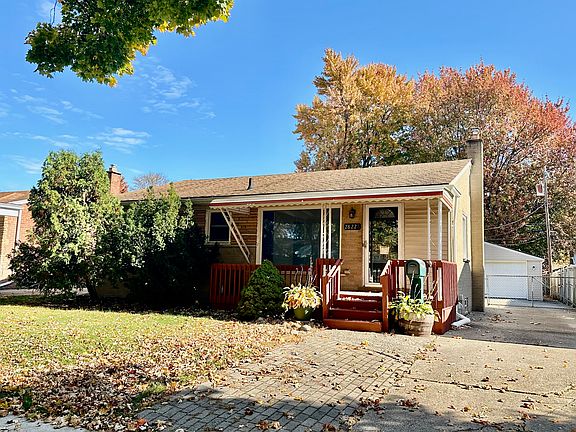 2nd image of 28226 Townley Ave