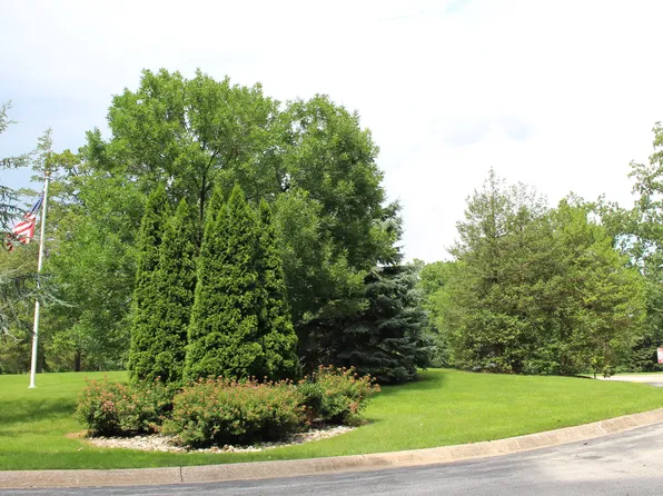 1030 E Lancaster Ave, Bryn Mawr, PA 19010