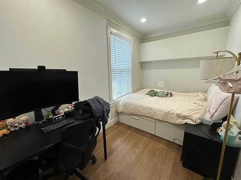 153 Foster St #2F — Photo 13