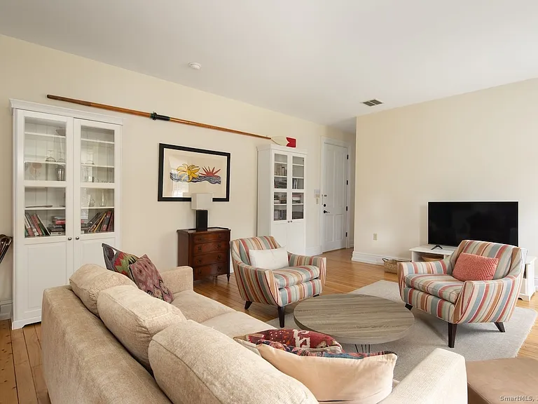 31 Sharon Rd #3 — Photo 6