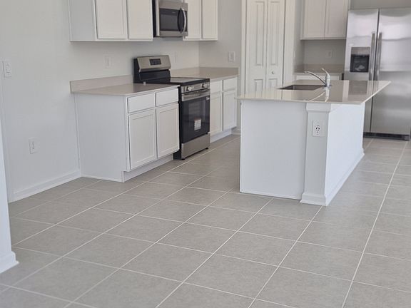 4th image of 3642 Hardman Dr