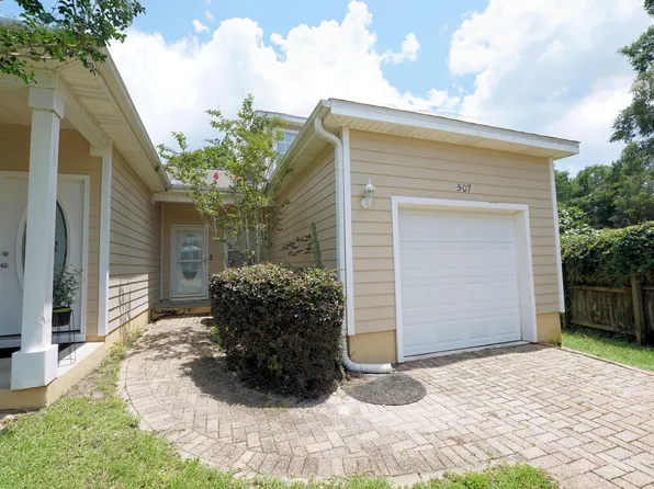 507 31st St, Niceville, FL 32578