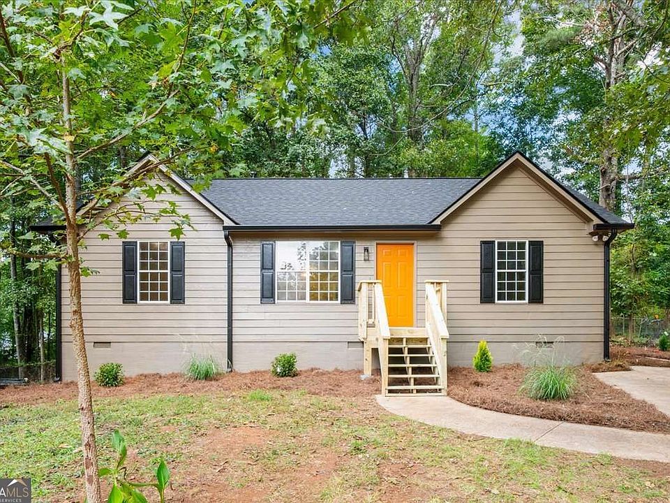 1st image of 229 Poplar Way