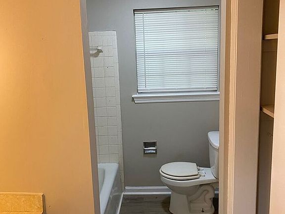 5th image of 5780 Taggart Dr