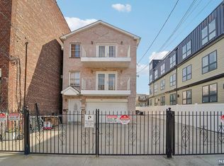 50 Gardner Ave, Jersey City, NJ 07304