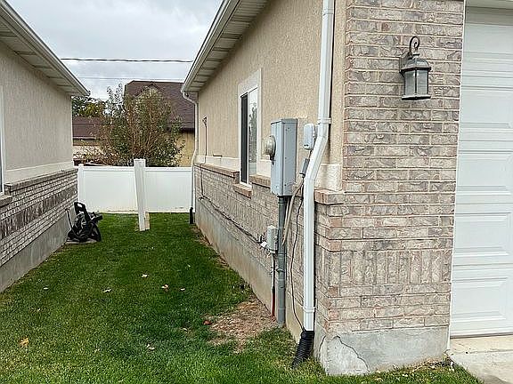 4th image of 7470 S Green Haven Dr