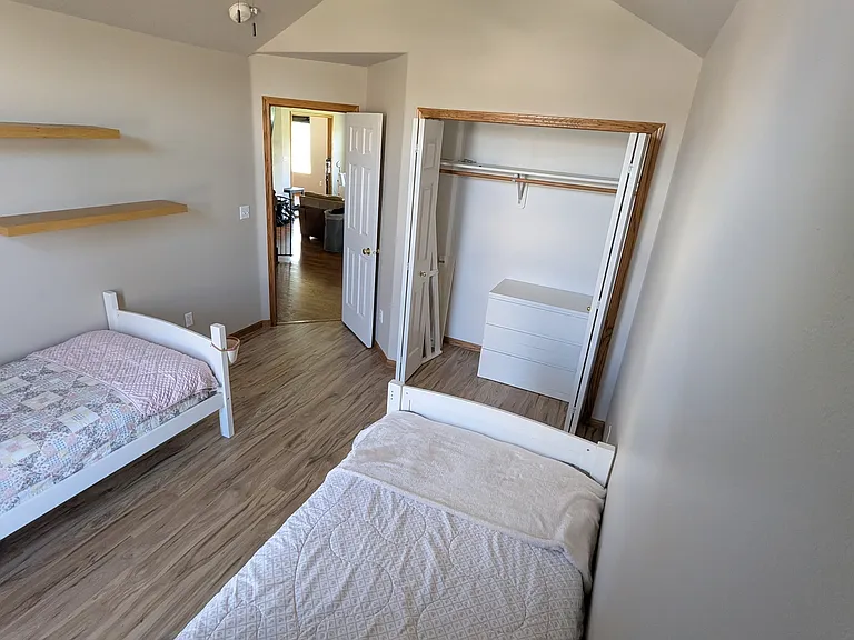 4688 Scott Allen Dr — Photo 10