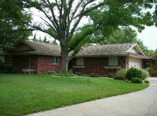 351 S Wind Rows Lake Dr, Goddard, KS 67052