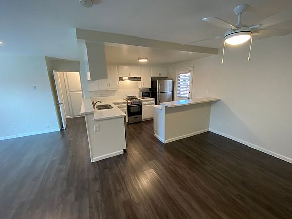 4th image of 1527-1541 E Walnut Ave #43