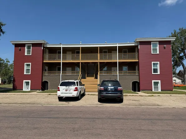 255 2nd St SW, Huron, SD 57350