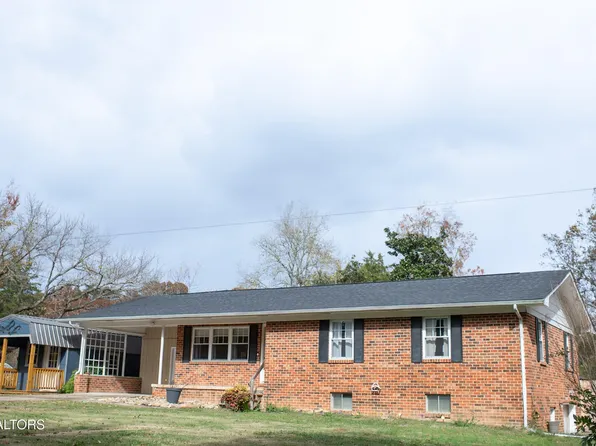 131 Helms Dr, Madisonville, TN 37354