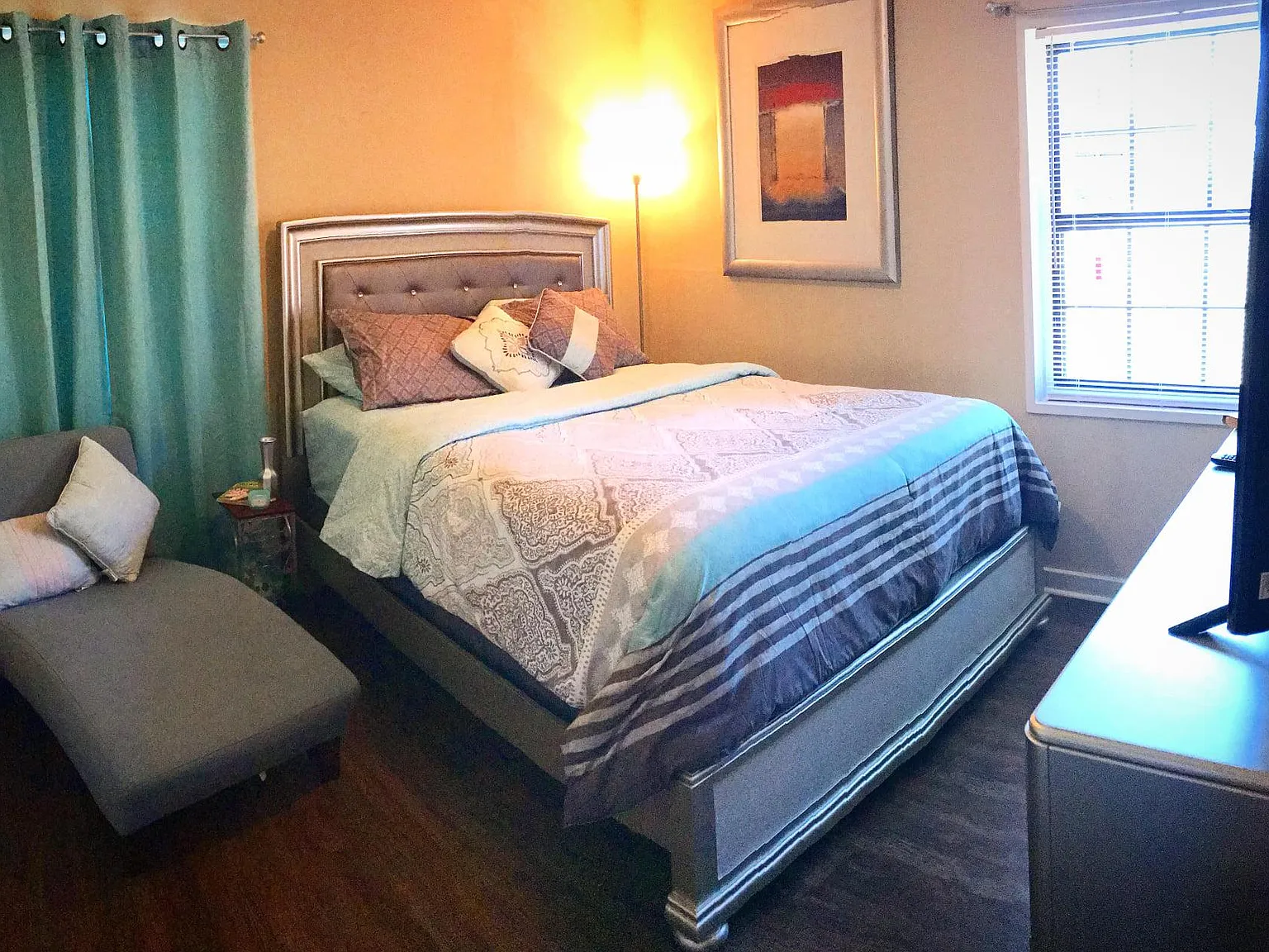 2 bed, 900 sqft, $695 — Photo 4
