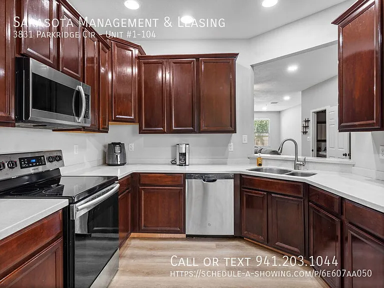 3831 Parkridge Cir #1-104 — Photo 11