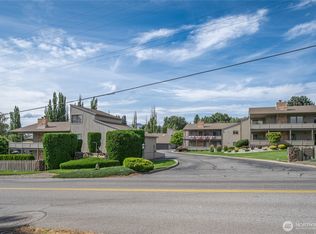 225 19th St NE APT 23, East Wenatchee, WA