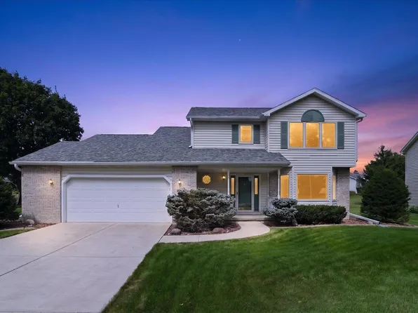 1210 Artisan Dr, Madison, WI 53704