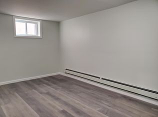 11 Cleveland St FLOOR 2, Valley Stream, NY 11580
