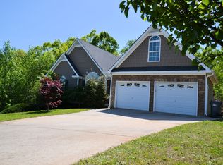 608 Huntwood Cir, Temple, GA 30179
