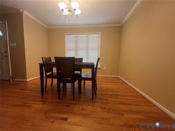 3rd image of 6416 Majestic Way
