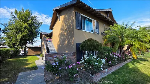 8641 Cerritos Ave Photo 1