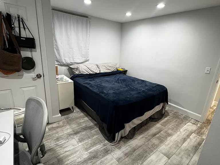 8 Owatonna St #8A — Photo 5