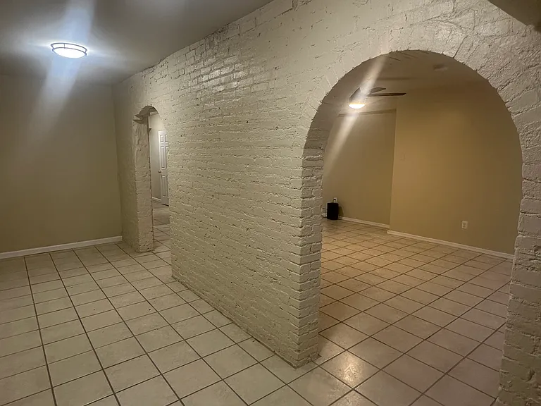 1410 Madison Ave #B — Photo 9