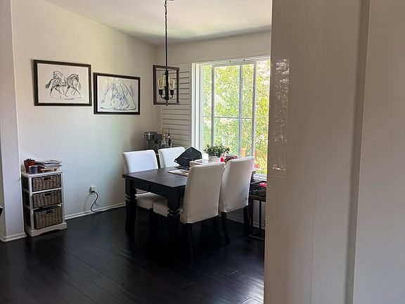 4th image of 1663 Avery Rd