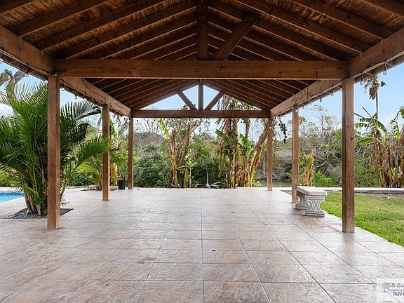 5th image of 7121 Laguna Madre Dr