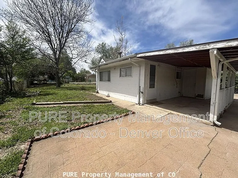 1040 Harlan St — Photo 14