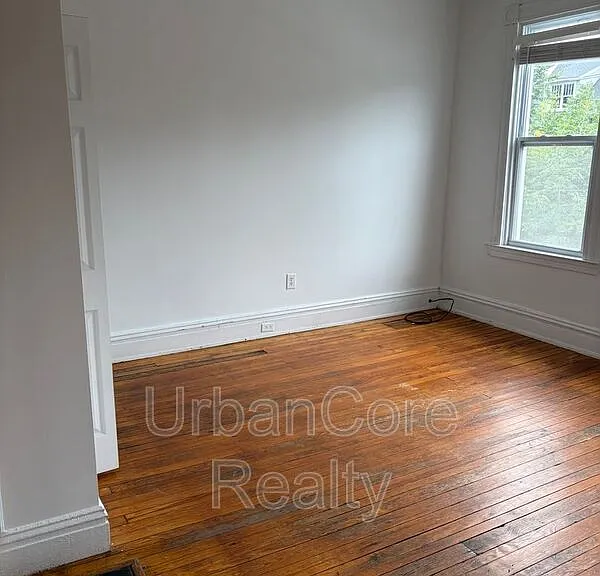 621 N 31st St #B — Photo 22