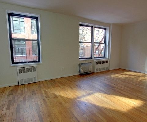 1st image of 650 Washington St #3S