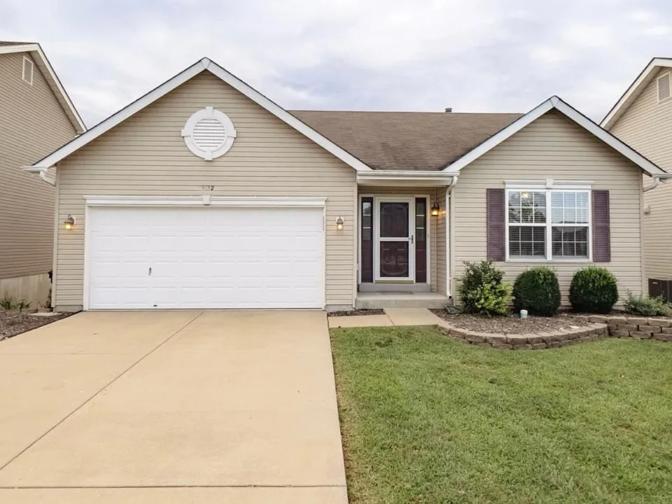1412 Tisbury Cir