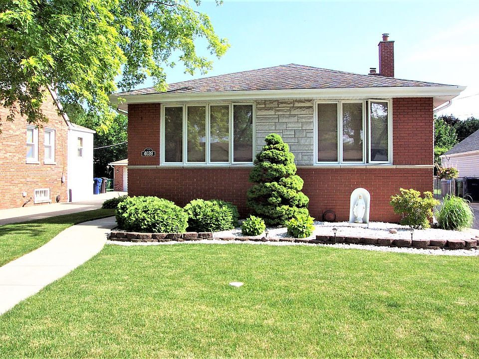 1st image of 4039 W 105th St