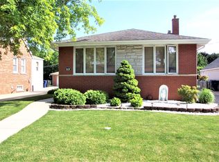 4039 W 105th St, Oak Lawn, IL 60453