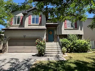 322 Stamford Dr — Photo 5
