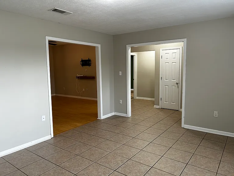 6102 Fagan Cir — Photo 12