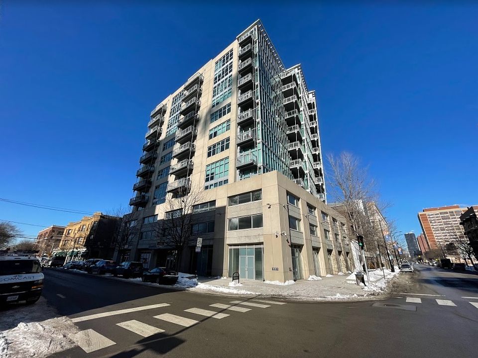1st image of 1000 W Leland Ave APT 10H
