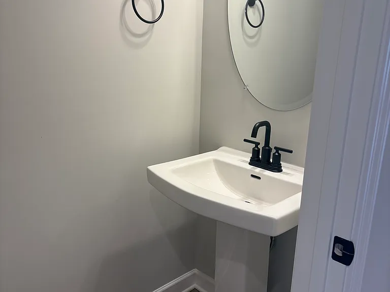384 Twig Ct — Photo 9