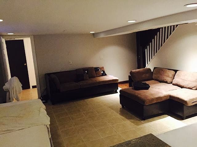 2nd image of 1735 President St