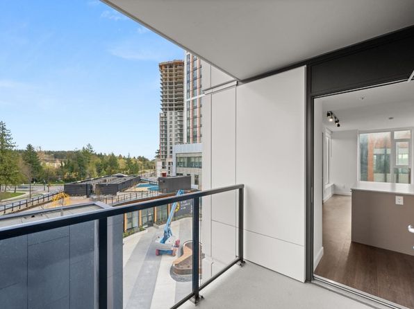 2 bedroom rental in Surrey — photo 14